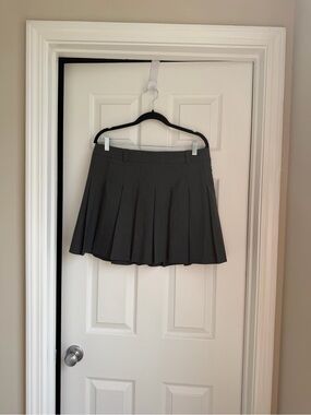 Aritzia Pleated Mini Skirt in Charcoal Gray
